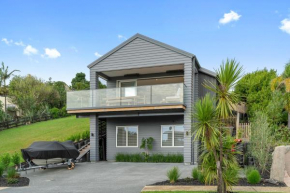 Coastal Cool - Luxury Langs Beach Accommodation